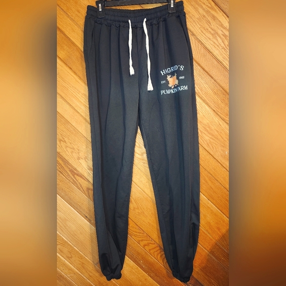 Hagrid's Pumpkin Farm Large Black Harry Potter Joggers with White Drawstring - Picture 1 of 8